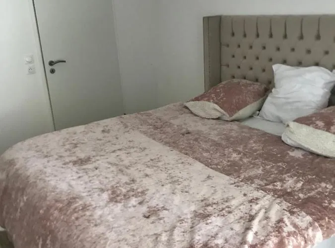 T2 De Standing Proche Centre Apartment